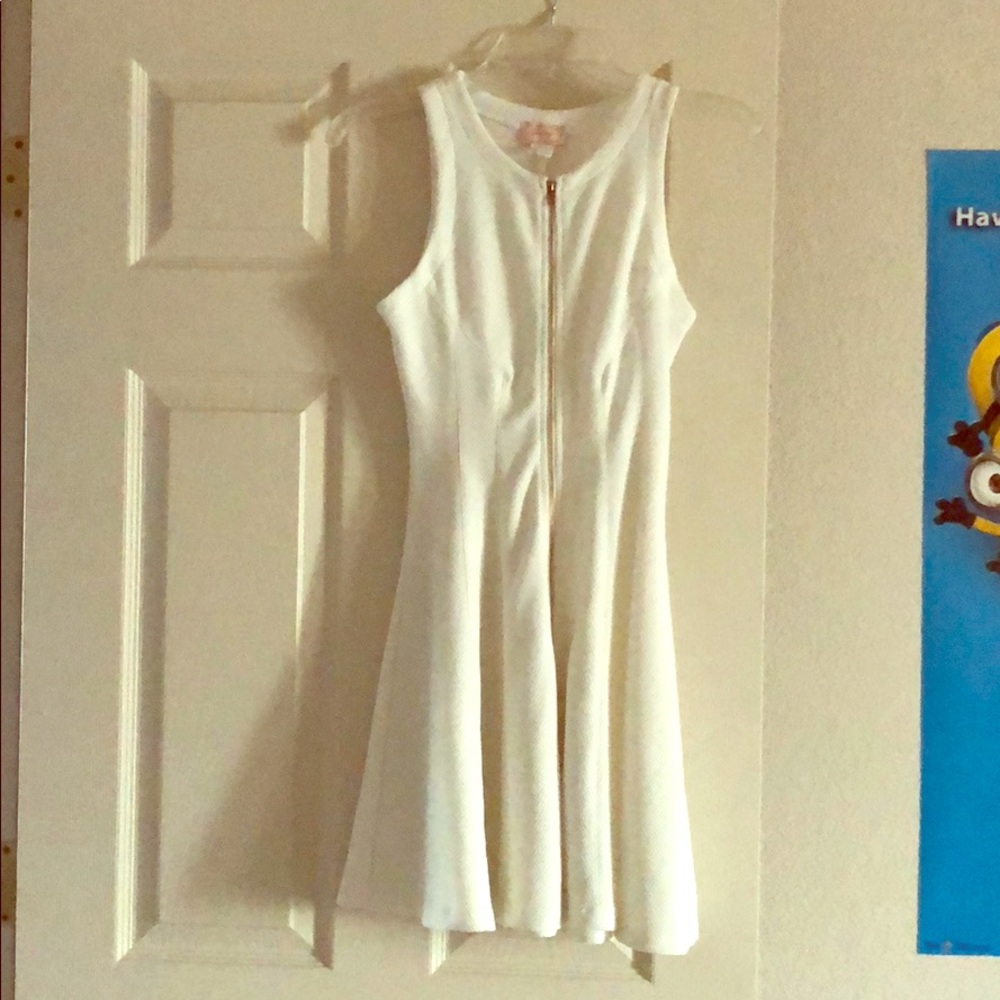 Beautiful tight white dress. Worn twice